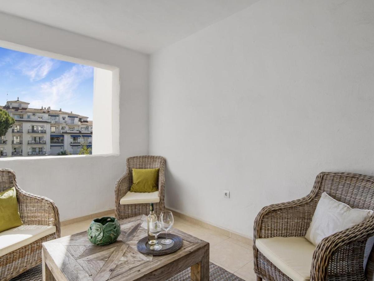 Apartamento De 2 Dormitorios En Playas Del Duque Марбелья Экстерьер фото