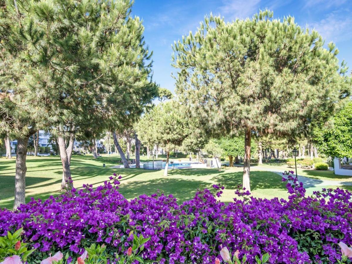 Apartamento De 2 Dormitorios En Playas Del Duque Марбелья Экстерьер фото