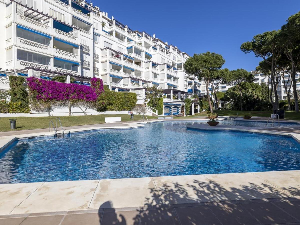 Apartamento De 2 Dormitorios En Playas Del Duque Марбелья Экстерьер фото